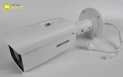 Hikvision DS-2CD3T45G0-4IS (B) (цилиндрическая (Bullet)) — фото камеры