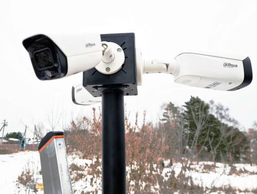 BOXFORCAM™ 4K — камеры на мачте, въездная группа